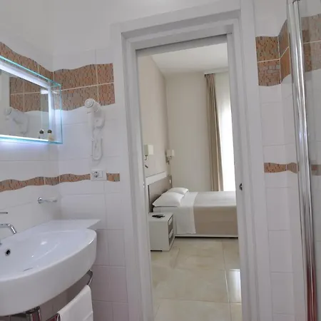 Onda 4* Porto Cesareo